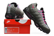 Nike Air Max 95 TT sneakers beside a box label showing sample size 8.5 US and style code IB4525 600.