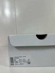 White shoe box label showing WMNS AIR JORDAN 11 RETRO, color WHITE/LEG PINK, style code AH7860-160, and a photographed sample size of EU 40.5.