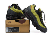 Nike Air Max 95 TT sneakers displayed with a shoebox showing sample size US 8.5 and EU 42