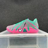 Nike Blue and Pink Basketball Sneakers