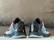 Rear view showing the heel panels and Kobe signature details