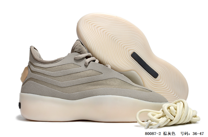 Brown-gray FOG 2.0 80087 sneaker with layered upper, cream sole, textured outsole, and bundled laces.