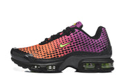 Side view of a gradient Nike Air Max Plus VI sneaker with black sole and visible cushioning windows.