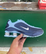 Nike Shox R4 Sneakers in Navy and Light Blue