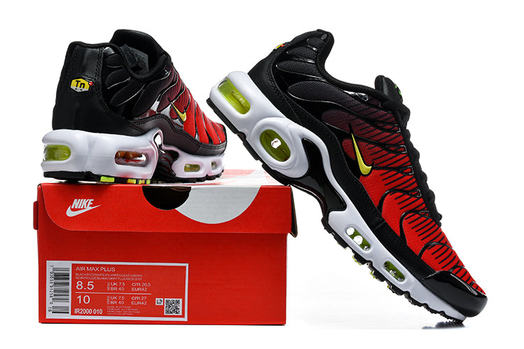 Nike Air Max Plus red and black sneakers displayed with a Nike shoe box; label shows US sizes 8.5 and 10 and EU sizes 42.5 and 44.