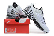 Nike sneakers displayed with a box; the box label shows Air Max Plus III and size details.
