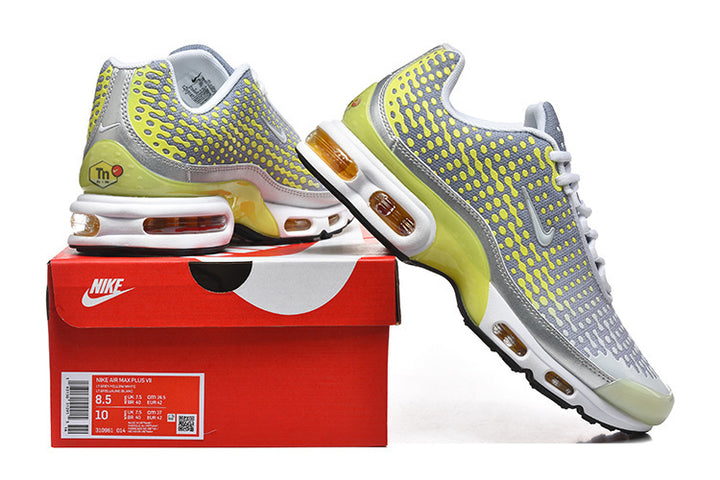 Nike Air Max Plus VII sneakers displayed with a box; the box label shows US size 8.5 and EU size 42.