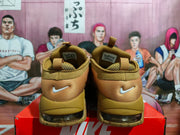 Rear view showing the heel cushioning units and Nike logos