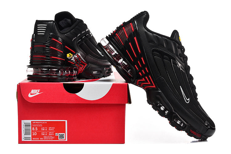Black and red Nike Air Max Plus III sneakers displayed with a red shoe box; box label shows a sample size.