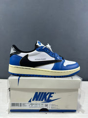Single sneaker and box label shown together; the label visibly lists USA 7, EURO 40, UK 6, and CM 25 for the photographed sample.