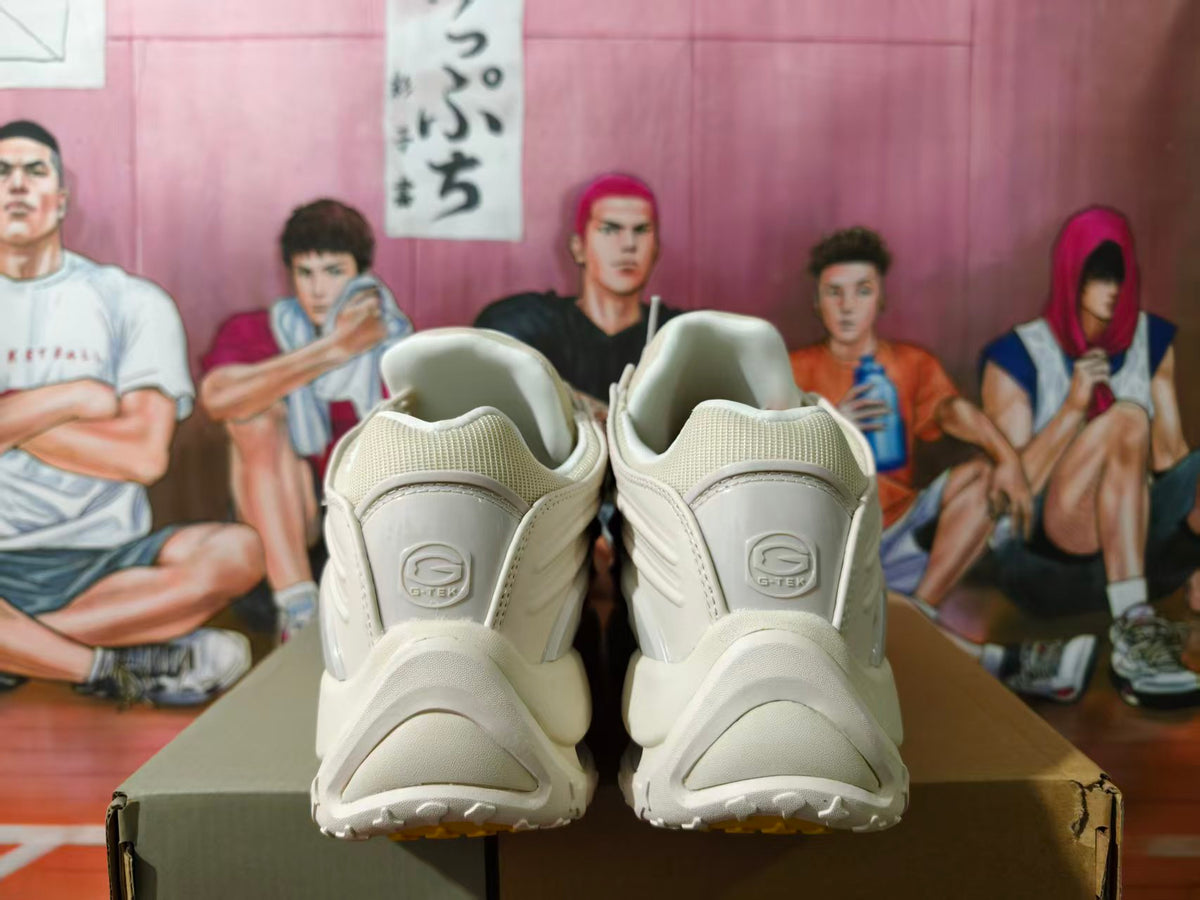 Rear view of off-white sneakers showing padded collars, heel panels and G-TEK markings.