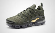 Front three-quarter view showing the laces and sculpted upper.